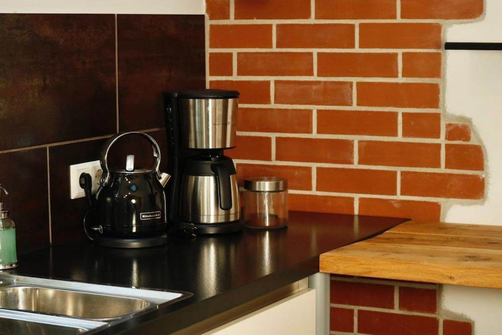 Modern Holiday Apartment In The Heart Of Klingenmünster Buitenkant foto